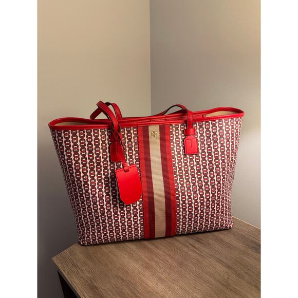 Tory Burch Gemini Link Canvas Tote in Liberty Red - Picture 6 of 9
